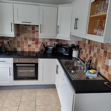 Apt 3 The Grainstore Clifden Bagian luar foto