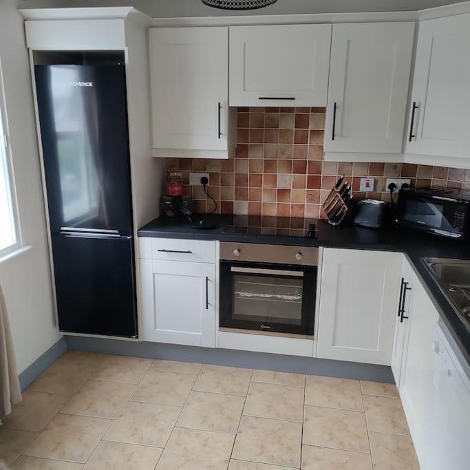 Apt 3 The Grainstore Clifden Bagian luar foto